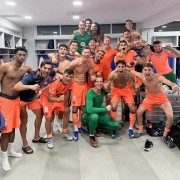 开云官网-费兰社媒发布更衣室合照：差一点，就只差一点了…